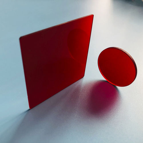 Filtro óptico rojo - Changchun Yutai Optics Co., Ltd. - Long pass / de vidrio / para láser