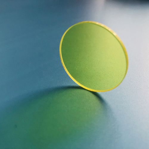 Filtro óptico amarillo - Changchun Yutai Optics Co., Ltd. - de vidrio