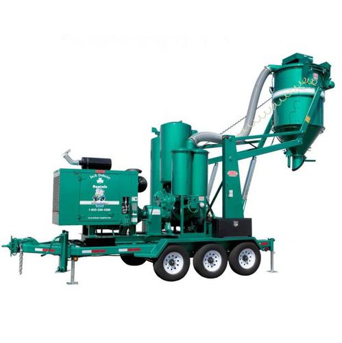 Aspirador industrial - HURRICANE 828 - Vactagon LLC - en seco / para materiales húmedos / con motor diésel