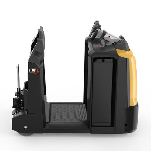 Tractor de remolcado - NTR30-50N2 - Cat Lift Trucks - eléctrico / de 3 ruedas / para conductor de pie