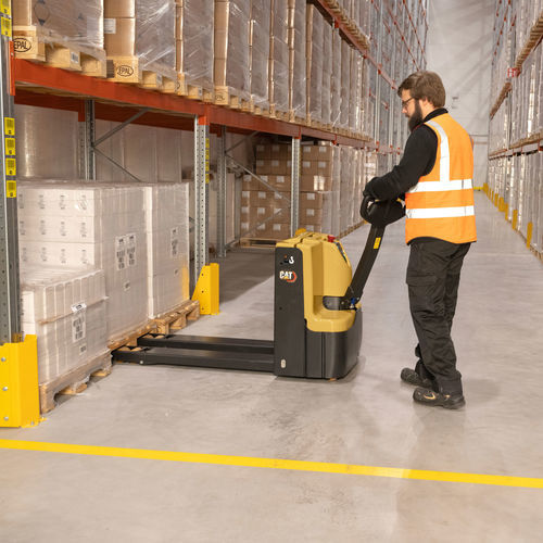 Transpaleta eléctrica - NPP20Q2L - Cat Lift Trucks - con batería de litio / de acero / para almacén