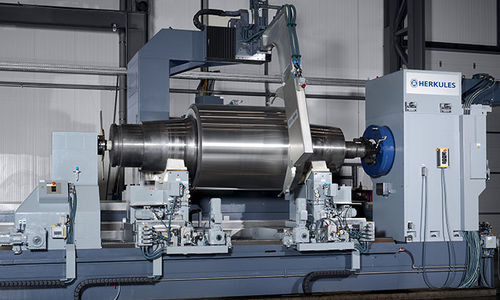 Rectificadora cilíndrica - MASCHINENFABRIK HERKULES GMBH & CO. KG - con mesa móvil / de alta precisión / de alta eficacia