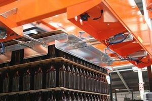 Despaletizador para la industria alimentaria y de la bebida - Hermis, JSC - para cajas / de latas / para botellas de vidrio