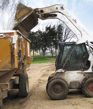 Cuchara estándar - BOBCAT - para minicargadora compacta