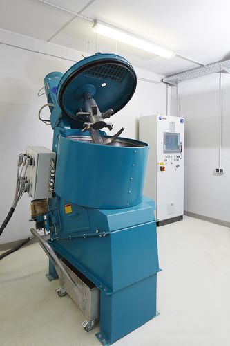 Mezcladora dinámica - R08 - Eirich Industrial Ltda - vertical / batch