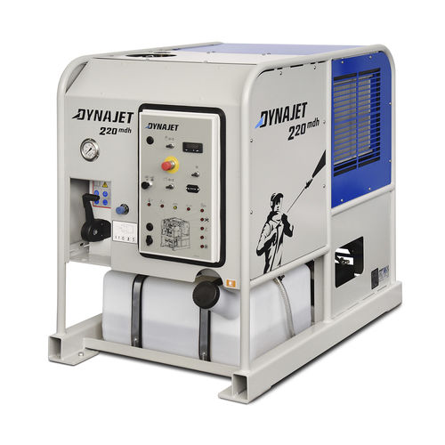Limpiador de alta presión de agua fría - 220mdh - DYNAJET GmbH - de agua caliente / con motor diésel / en remolque