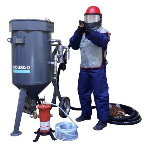 Arenadora robotizada - SPECIAL Clemco - Indusco Solution Sp. z o.o. - a presión / de aspiración / móvil