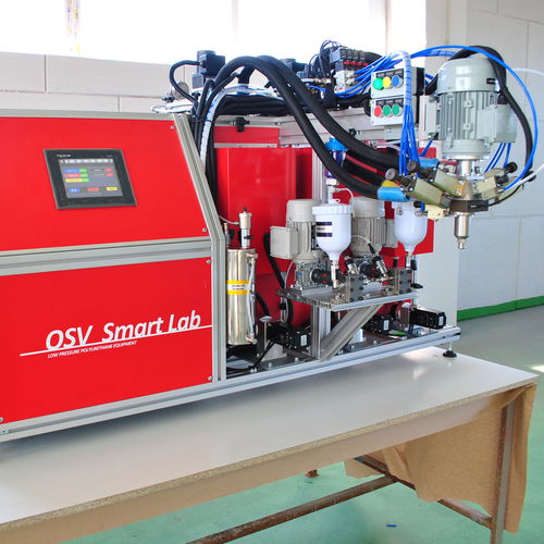 Unidad de mezcla y de dosificación de resinas - SmartLab 3K - OSV - de líquidos / para espuma PU / con bomba de engranajes