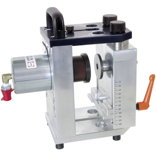Punzonadora semiautomática - BS 160 - ALFRA GmbH - hidráulica / de barras colectoras de cobre / de punzonado