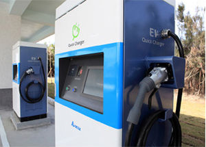 Cargador de baterías para vehículo eléctrico - Delta Electronics, Inc. - de pie / universal / inteligente