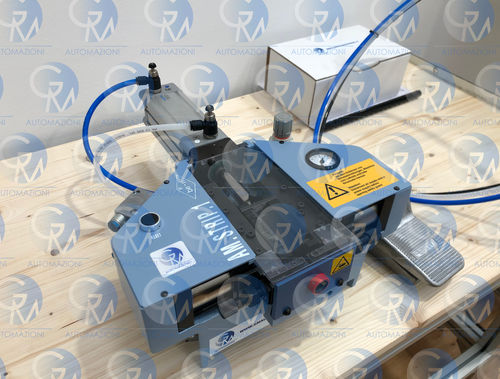 Peladora neumática - AM.STRIP.1 - GM AUTOMAZIONI - de cables / semiautomática