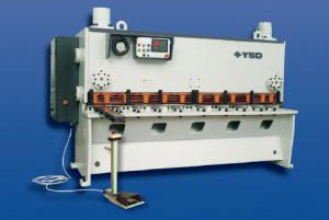 Cizalla hidráulica - HGA(K)  - Hubei Tri-Ring Metal-Forming Equipment Co., Ltd. - para chapa / para metal / guillotina