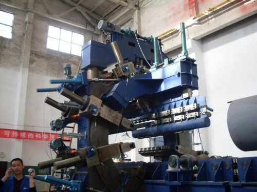 Máquina de soldar por puntos - TW  - Hubei Tri-Ring Metal-Forming Equipment Co., Ltd. - automática / para metal / para acero