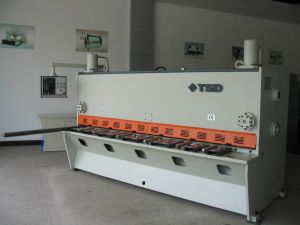 Cizalla hidráulica - HGN(K)  - Hubei Tri-Ring Metal-Forming Equipment Co., Ltd. - para metal / guillotina