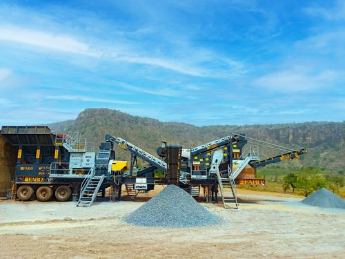 Unidad de machacado y cribado de mandíbula - MCK-60 - Fabo Crushing Screening & Concrete Plants - móvil / primaria / para el sector servicios