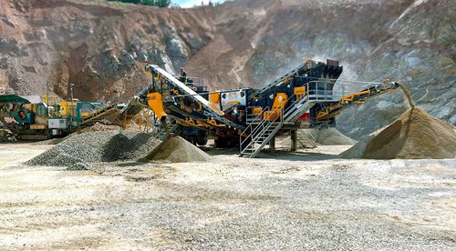 Unidad de machacado y cribado de cono - MCC series - Fabo Crushing Screening & Concrete Plants - móvil / alta capacidad / para piedras