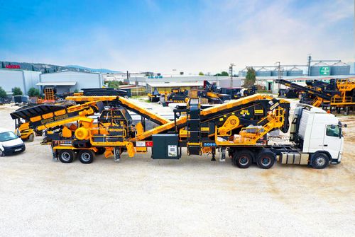Unidad de machacado y cribado de impacto - MTK-100 - Fabo Crushing Screening & Concrete Plants - móvil / para la producción de arena / para el sector servicios