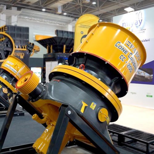 Machacadora de cono - CC-200 - Fabo Crushing Screening & Concrete Plants - estacionaria / secundaria / para material mineral