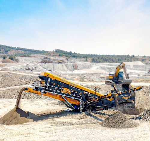 Unidad de machacado y cribado móvil - FTS 15-60 - Fabo Crushing Screening & Concrete Plants - compacta / con orugas