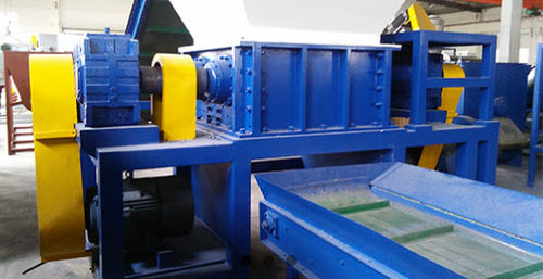 Destrozador de 2 ejes - SWTF series - Suzhou Polytec Machinery Co.,LTD - para madera / con papel separador / de desechos
