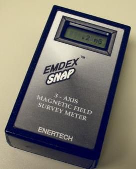 Aparato de medición de campo magnético - EMDEX SNAP - EMDEX llc - con barrido de frecuencia / digital / portátil