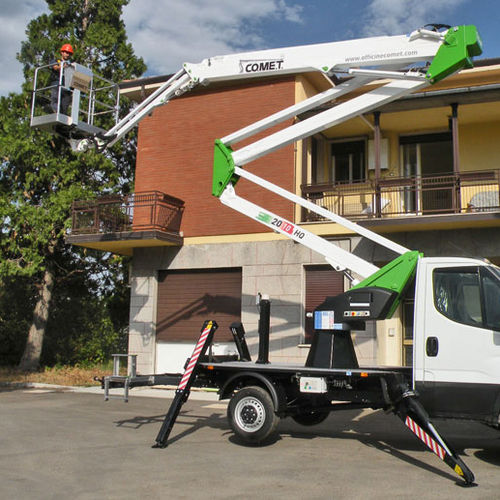 Cesta articulada montada sobre camión - 20 | 2 | 10 HQ - CO.ME.T. Officine - para obra / para uso exterior / para aplicaciones múltiples