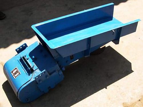 Alimentador vibratorio - Xinxiang Gaoke Mechanical Equipment Co., Ltd. - electromagnético / para prensa / para pulverulento