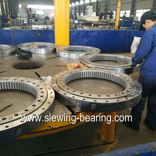 Corona giratoria con dientes exteriores - 02 series - XUZHOU FENGHE SLEWING BEARING CO.,LTD - de rodillos / de una sola hilera / de dos hileras