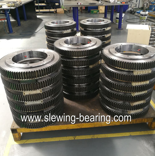 Corona giratoria con dientes exteriores - 01 - XUZHOU FENGHE SLEWING BEARING CO.,LTD - con dientes interiores / sin dientes / de bolas