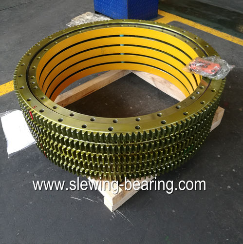 Corona giratoria con dientes exteriores - 01 - XUZHOU FENGHE SLEWING BEARING CO.,LTD - con dientes interiores / sin dientes / de bolas