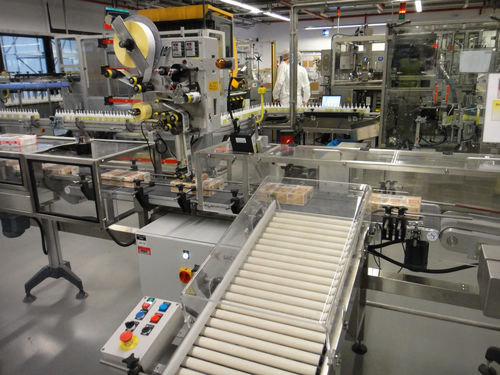 Etiquetadora automática - SACMO - de cartón / para aplicación en el lateral del producto / para aplicación en la parte superior del producto