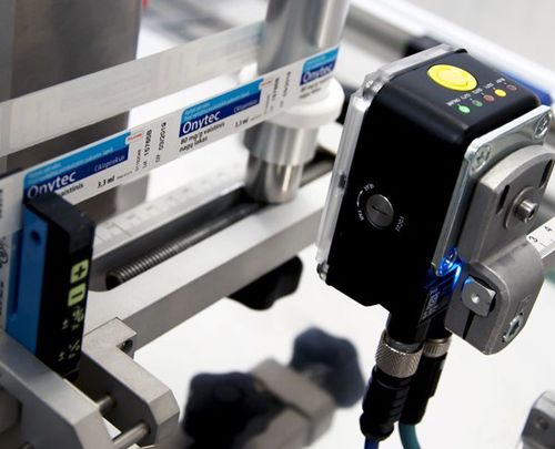 Máquina de etiquetado para botellas - SPH GROUP - con sistema de visión