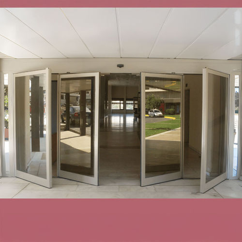 Puerta corredera - iCat® - Rsa kapi LTD - peatonal / para exteriores / automática