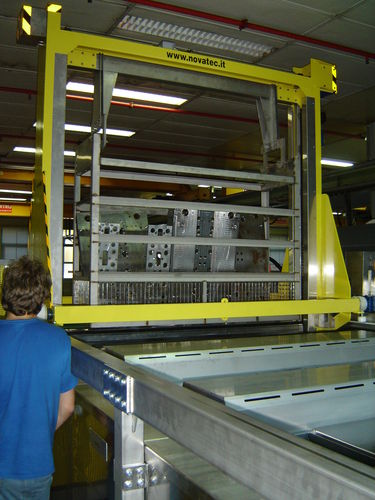 Máquina de limpieza por ultrasonidos - PLURITANK - NOVATEC srl - Surface Finishing Technology - de inmersión / automática / médica