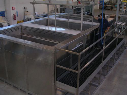 Instalación de fosfatación - PLURITANK - NOVATEC srl - Surface Finishing Technology