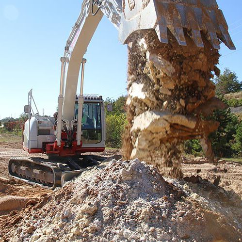 Excavadora mediana - TB2150 - TAKEUCHI - con orugas / Tier 4 provisional / para obra de construcción