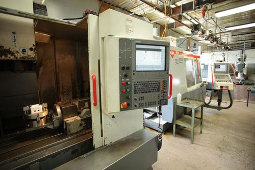 Mecanizado fresado acero - LARM a.s. - para aplicaciones automóviles / CNC / 5 ejes