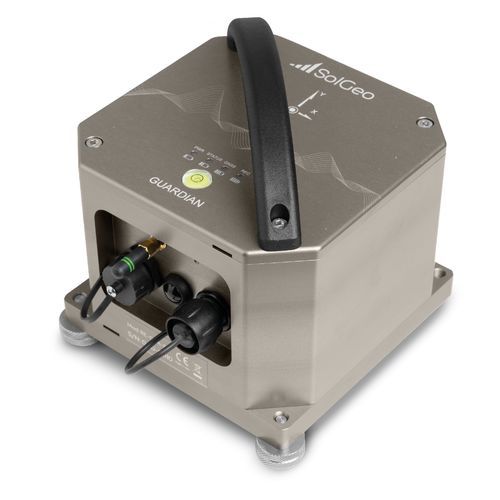 Sismógrafo de 3 canales - Guardian AS - SOLGEO SRL - con batería recargable / de adquisición de datos / compacto