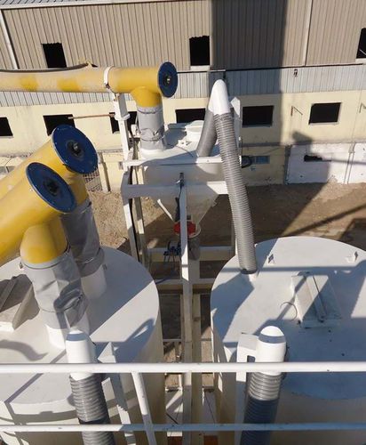 Tolva de dosificación - MEKA Crushing Screening and Concrete Batching Technologies - para hormigón / de polvo