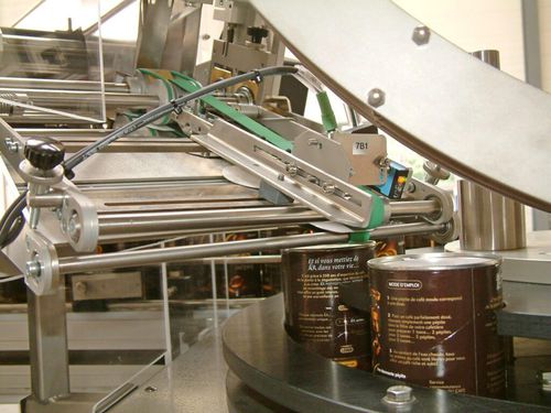 Máquina de etiquetado automática - Laurent SA - para la industria alimentaria y de la bebida