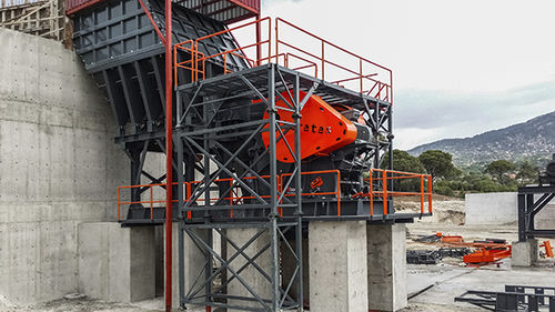 Machacadora de mandíbula - BCK series - Boratas Machinery - estacionaria / primaria / alta capacidad