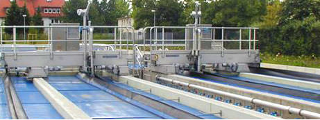 Raspador para tratamiento de aguas residuales - Aqseptence Group - de lodos