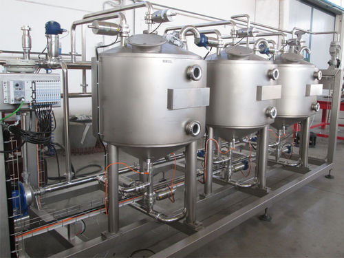 Unidad de limpieza en sitio para la industria agroalimentaria - Alimenta Industries S.r.l.