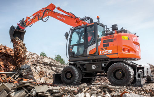 Excavadora intermedia - ZX175W-7 - Hitachi Construction Machinery Europe - de ruedas / diésel / para obra de construcción