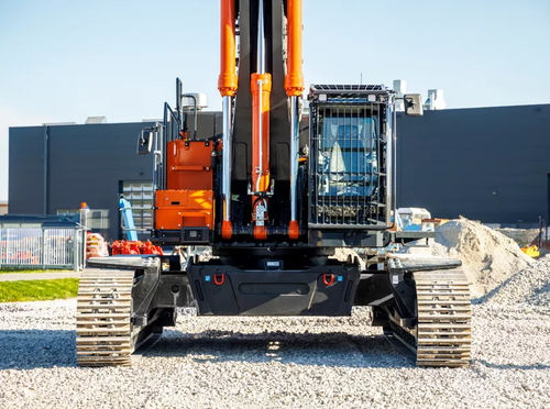 Excavadora intermedia - ZX600MC-7 - Hitachi Construction Machinery Europe - con orugas / diésel / de demolición