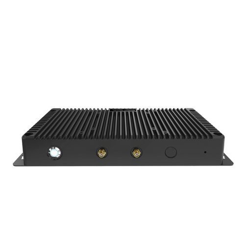 PC box - EM-B10J - Emdoor Information Co., Ltd. - embarcado / de pared / de mesa