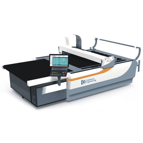 Máquina de corte de cuchilla afilada - I-CUT  - Caledonia Group - de tejido / para telas multicapas / CNC