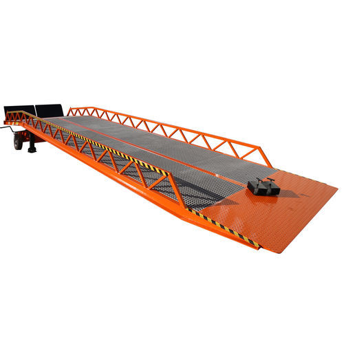 Rampa de carga para carretilla elevadora - PYR-KING series - SAURUS YÜKLEME SİSTEMLERİ - para transpaletas / para construcciones / para transporte