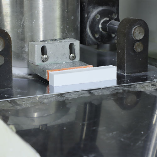 Moldeo por compresión PTFE - Dytron Advanced Materials Co., ltd - ISO 9001 / ISO 14001 / ISO/TS 16949