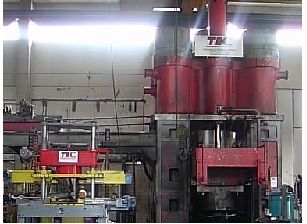 Prensa para moldeado - LDP120MN/3/PR/D - Tech Euroengineering - hidráulica / automática / en caliente